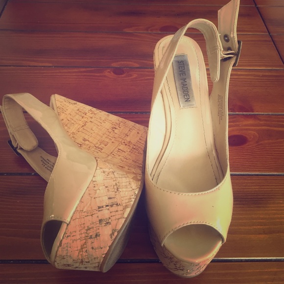Steve Madden Wissper wedge