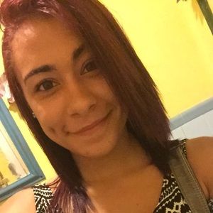 Meet your Posher, Jasmine