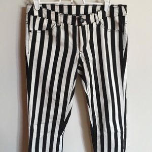 H&M BEETLE-JUICE PANTS
