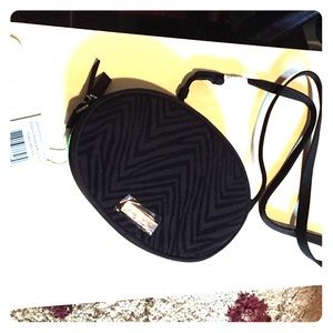OFFERS OK! Vera Bradley NWT Zebra Flock Crossbody