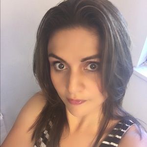 Meet your Posher, Heidi
