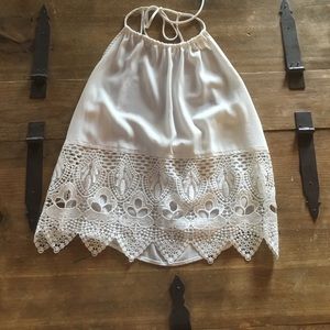 Cute halter style top!