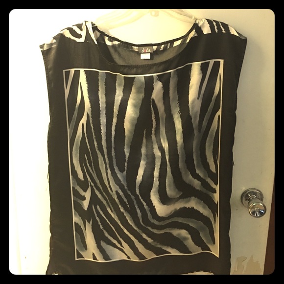 Zebra Dots blouse.