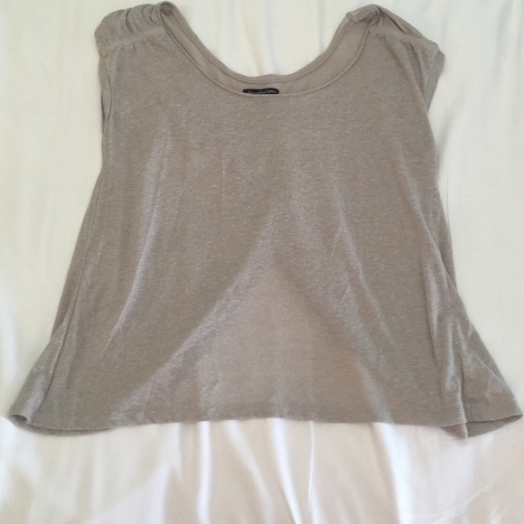 Short sleeve with open back