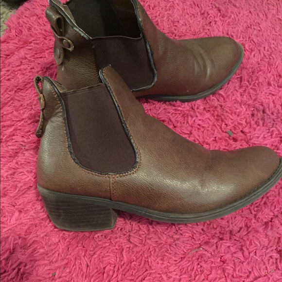 Ankle boots