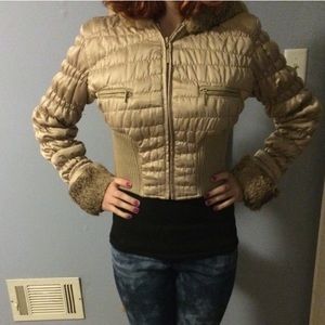 Authentic Bebe Coat w Rabbit fur trim XS, Mocha