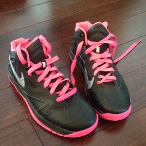 Girls Nike Basketball Shoes