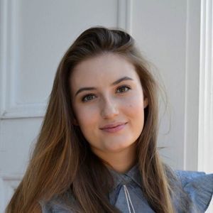 Meet your Posher, Julia