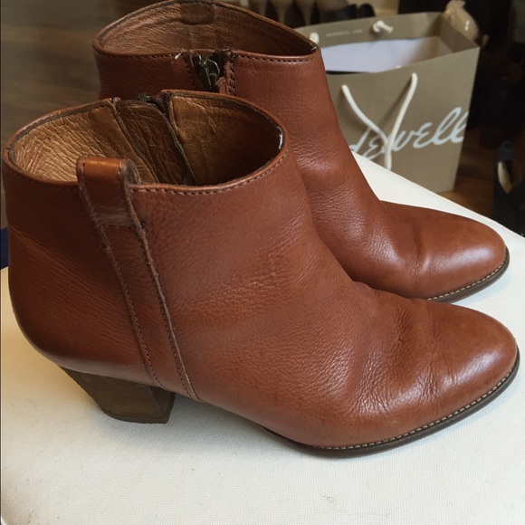 Madewell Billie Boot in Pecan brown leather