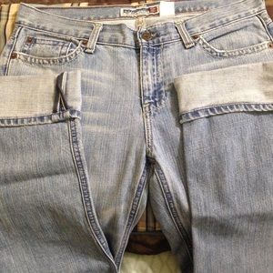 Old Navy Denim Capri Pants