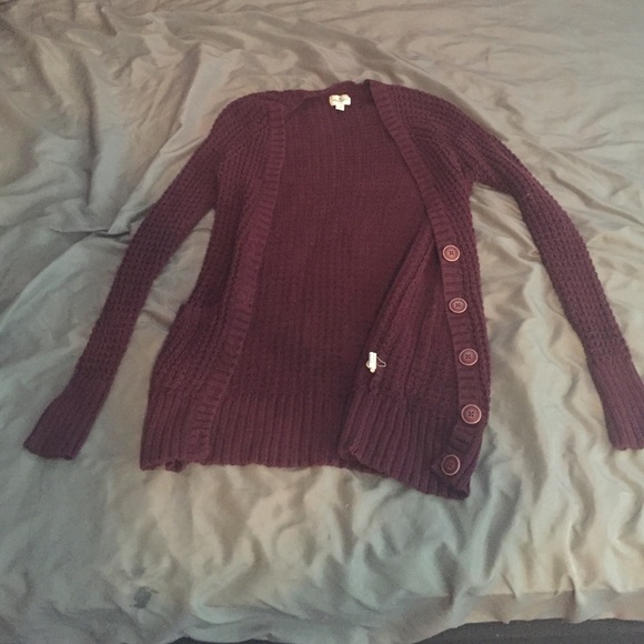 Thick and comfy cardigan!