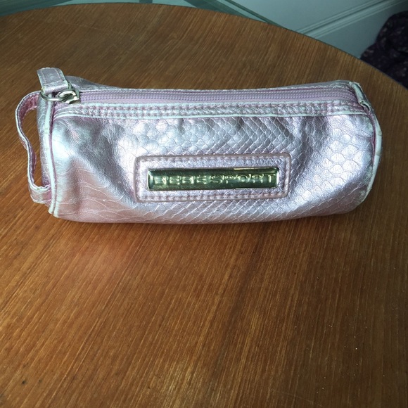 Makeup bag