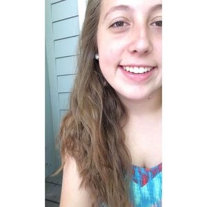 Meet your Posher, Haley