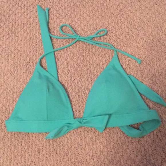 Victoria's Secret triangle push up top