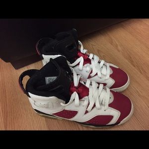 Air Jordan Carmine Cdp 6 size 3.5Y