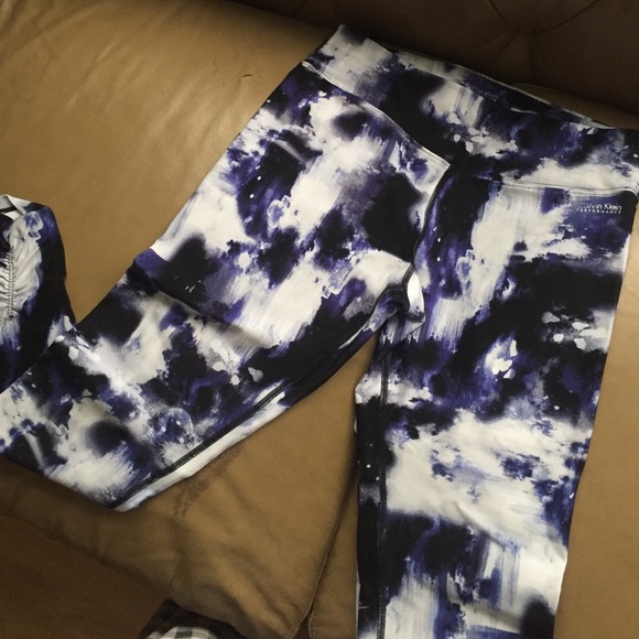 SOLD Calvin Klein Active wear