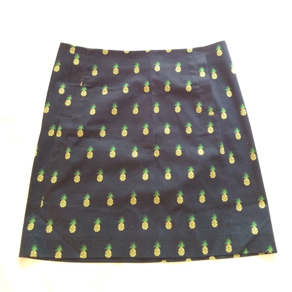 J. Crew Dresses & Skirts - Pineapple skirt J. Crew with pockets!