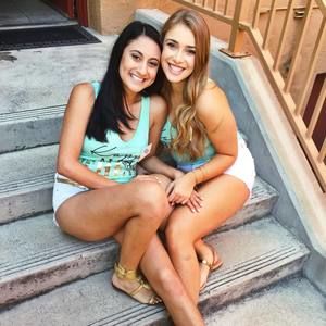 Meet your Posher, Isabelle