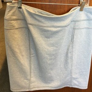 Athleta 19" pull on jersey skirt, size XL
