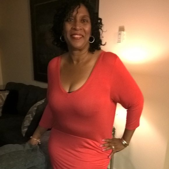 Meet your Posher, Teresa - Picture 1 of 1