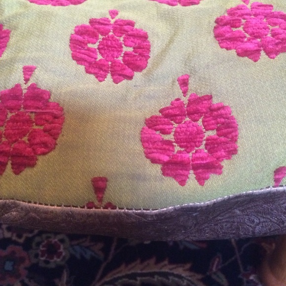 LAST CHANCE! Beautiful purse - Picture 3 of 4