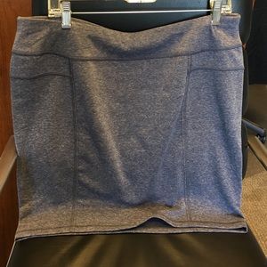 Athleta 19" pull on jersey skirt, XL
