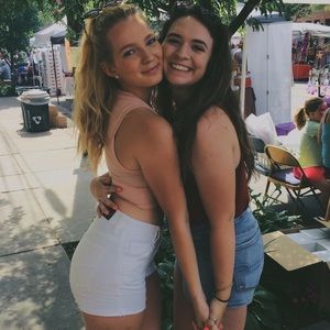 Meet your Posher, Hannah