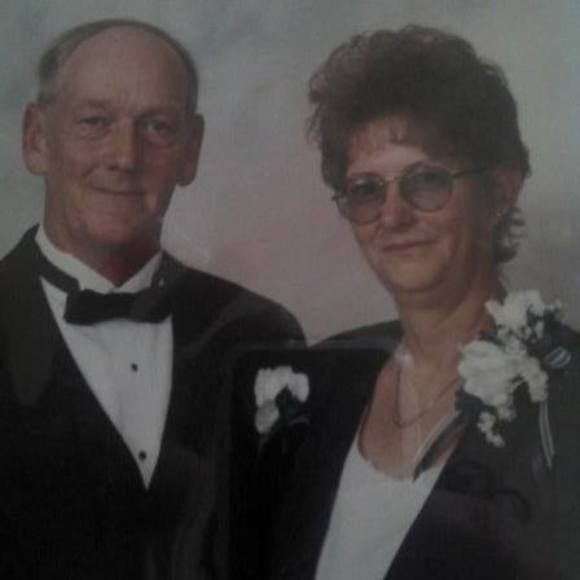 Meet your Posher, Chelsea - Picture 1 of 2