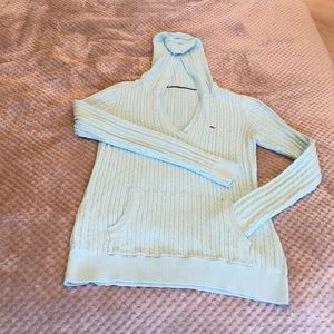 Small blue Vineyard Vines hooded sweater