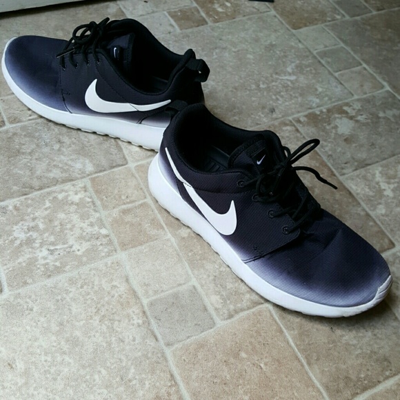 Nike Roshe Runs