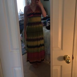 NWT maxi dress LARGE (fits like small)