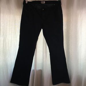 Old Navy Sweet Heart Regular length jean.