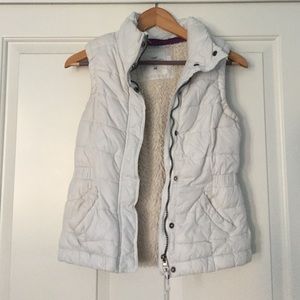 Sherpa lined Puffer Vest
