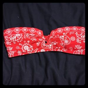 Strapless bikini top