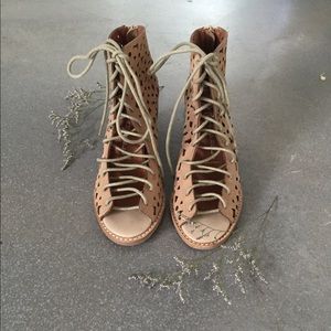 Jeffrey cambell booties