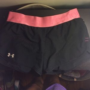 Under Armour shorts S