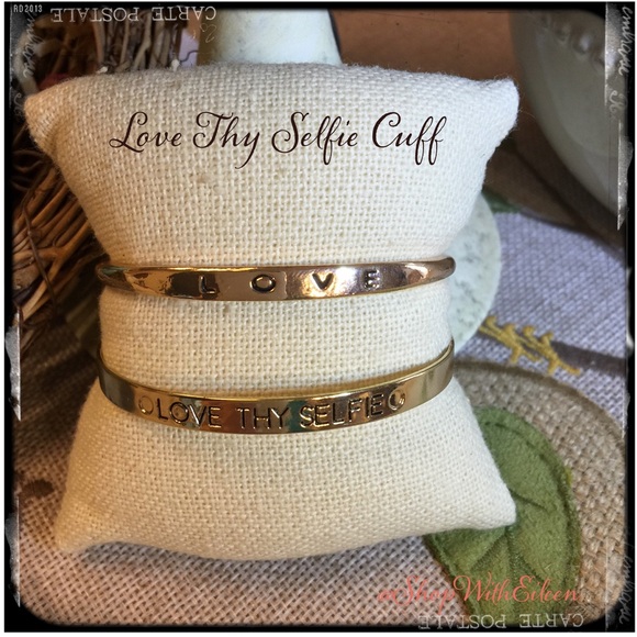 🆕Love Thy Selfie Inspirational Mantra Cuff {gold} - Picture 2 of 4