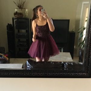 Maroon formal/prom dress