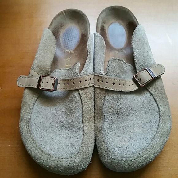Tan birkenstock clog