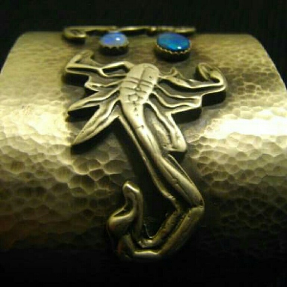 Meet your posher!! - Picture 1 of 1