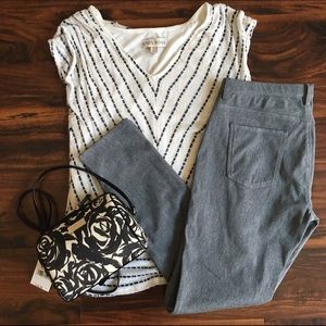 UNIQLO Gray Legging Pants