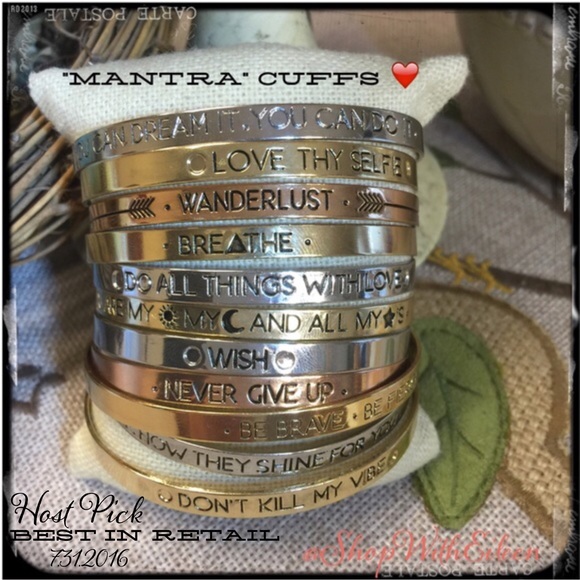 ๐ WANDERLUST RG Inspirational Mantra Cuff - Picture 2 of 4