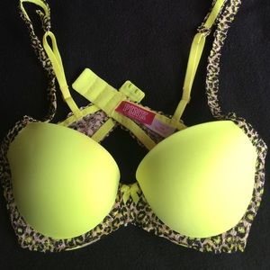 VICTORIA'S SECRET PINK BRA push up