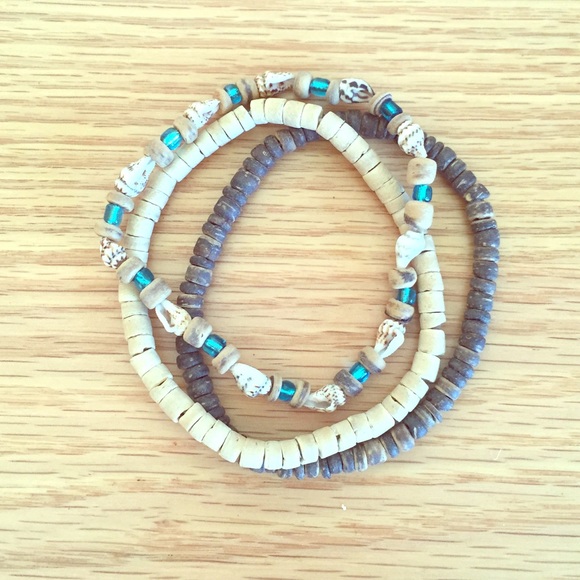 Very cute bracelet set!