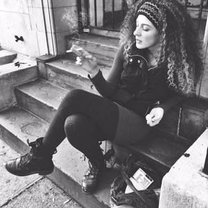 Meet your Posher, Lena