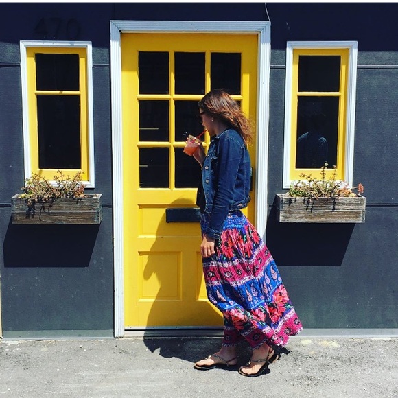 Meet your Posher, taKetwO thrift. - Picture 3 of 3