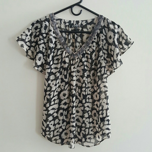 Express black and tan blouse