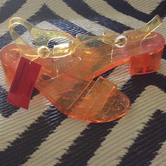 American Apparel Jellies