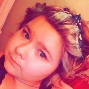 Meet your Posher, Katelyn