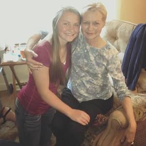 Meet your Posher, Hayley